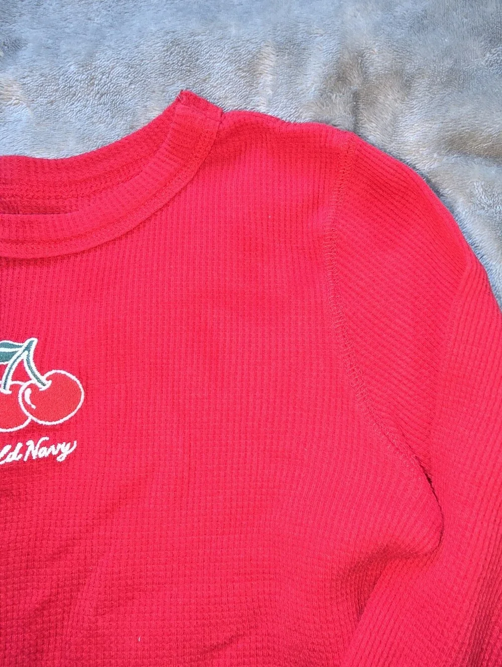 🌈6$ BUNDLE PRICE Old Navy Girls Cherry Waffle Knit Thermal Size L